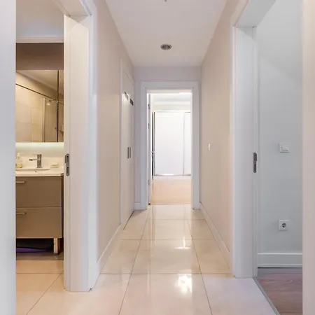 Modern Large In Great Location * Istanbul