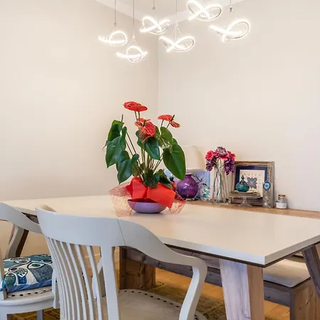 Modern Large In Great Location * Istanbul