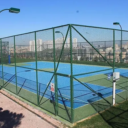 아파트 Modern Large In Great Location 이스탄불
